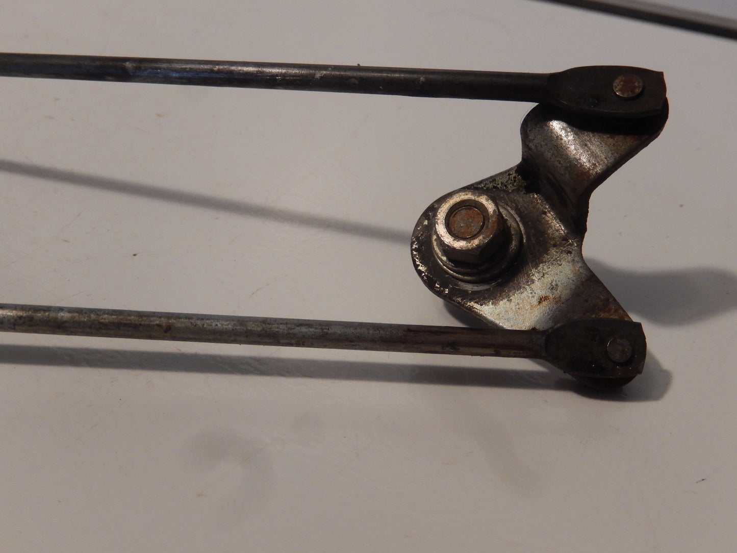 Datsun 240Z Drivers Door Interior Latch Rod Assembly