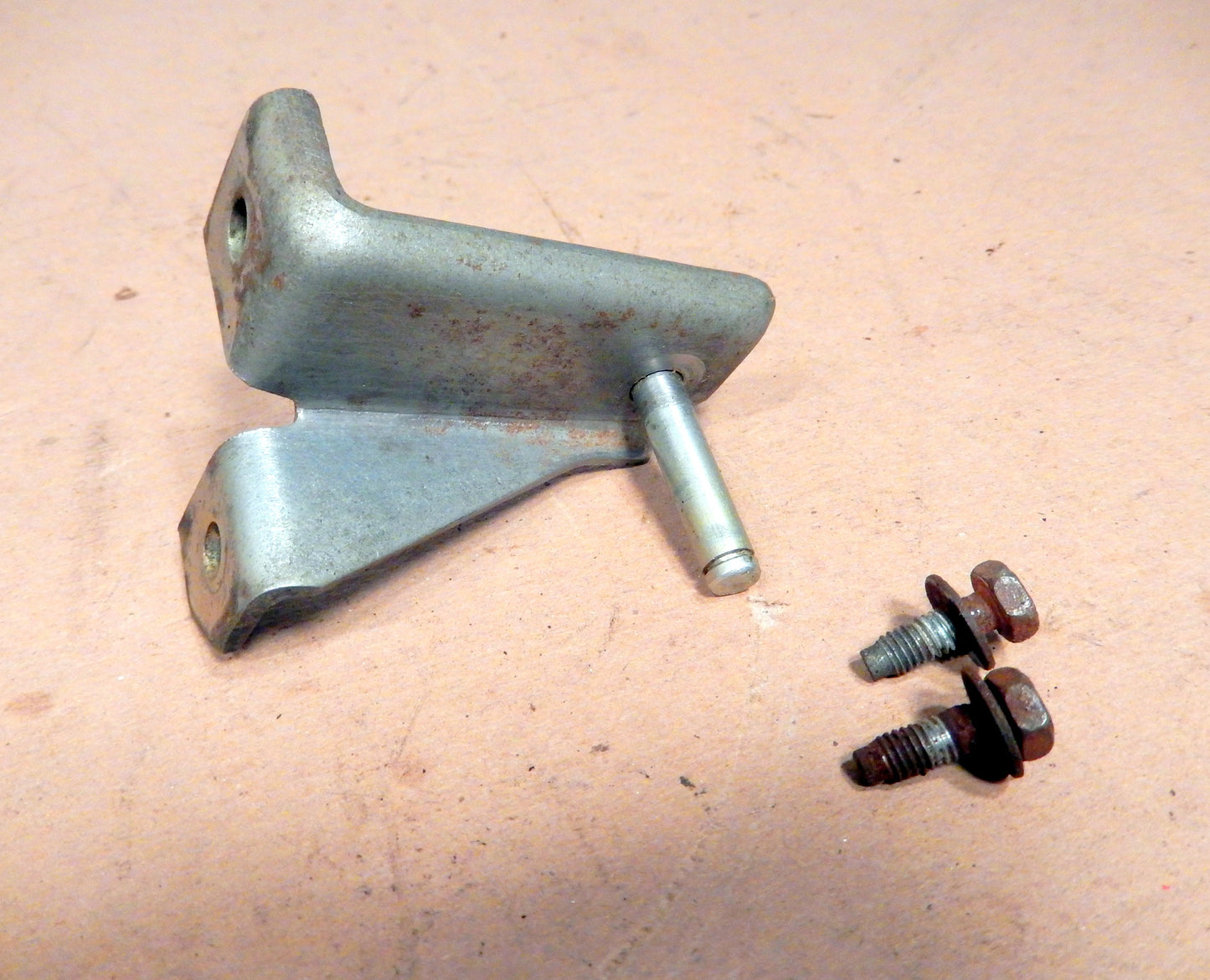 Datsun 1982 280ZX Firewall Mounted Throttle Lever Bracket