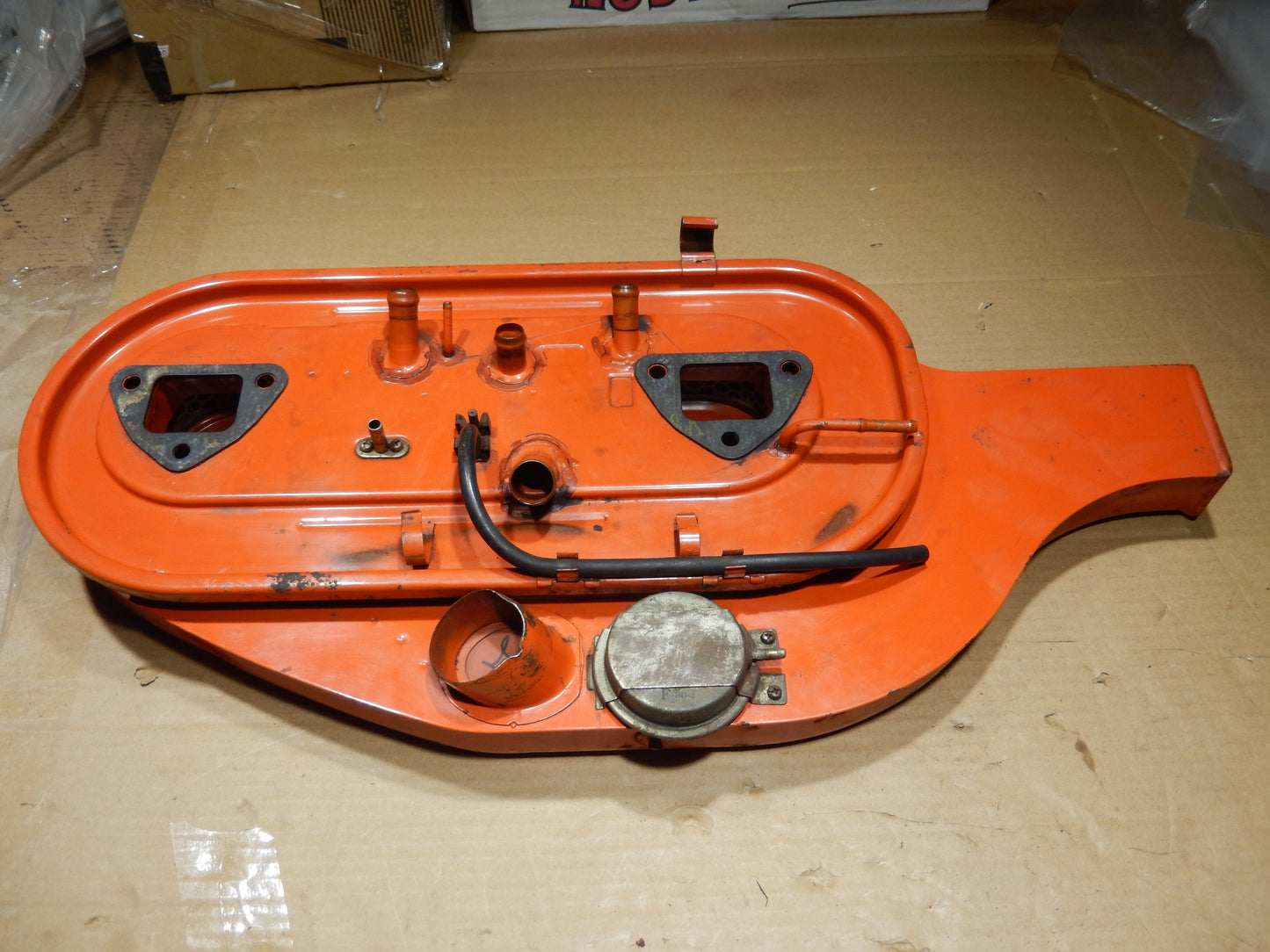 Datsun 240Z 1973 - 74 Air Filter Box ASSEMBLY