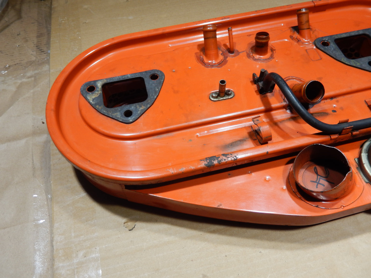 Datsun 240Z 1973 - 74 Air Filter Box ASSEMBLY