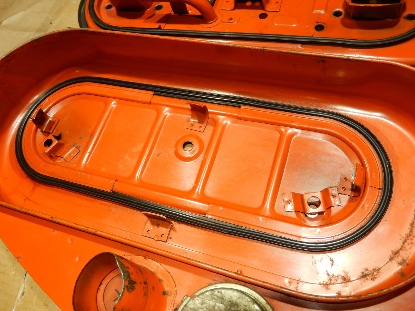 Datsun 240Z 1973 - 74 Air Filter Box ASSEMBLY