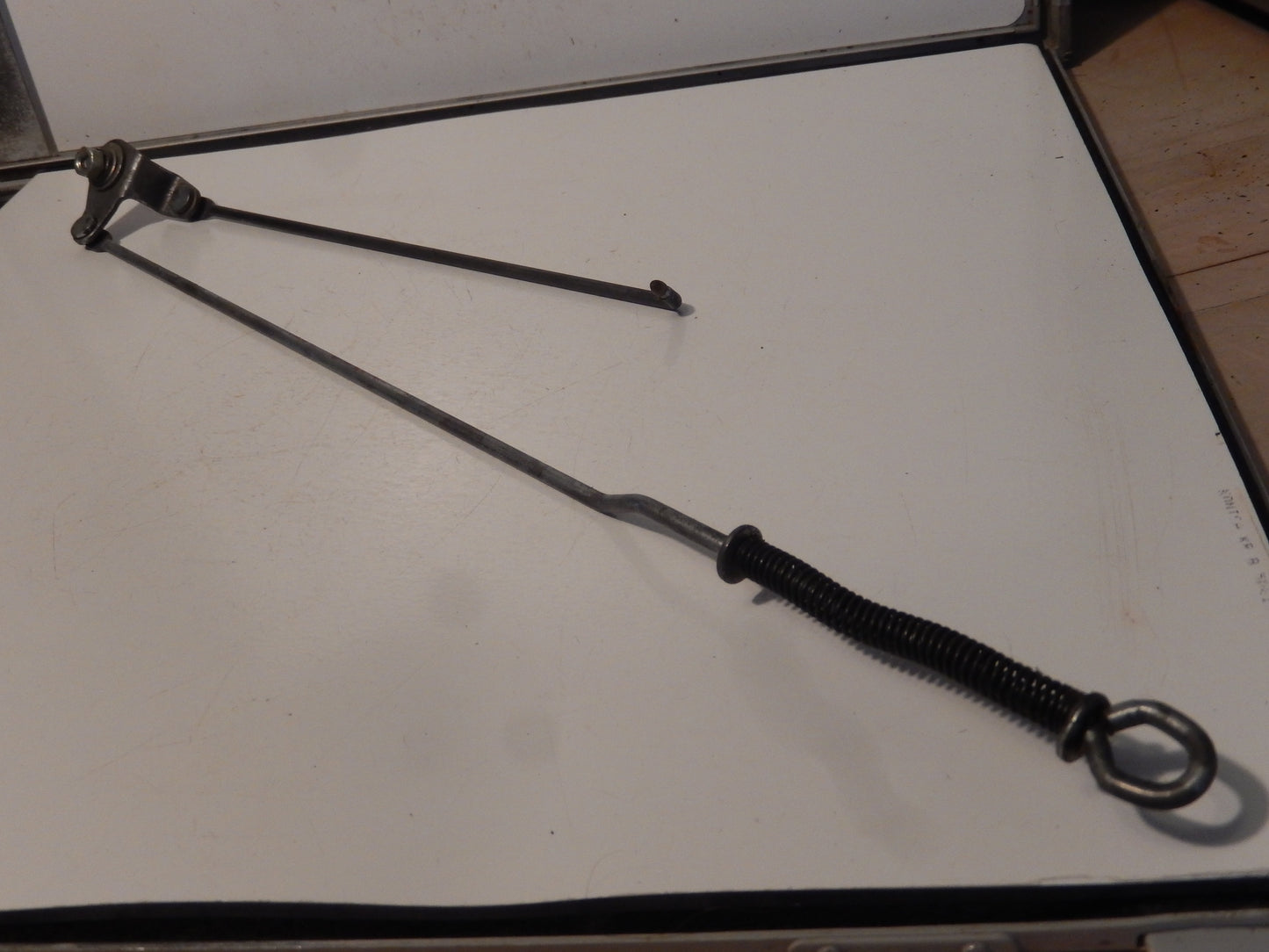 Datsun 240Z Passengers Door Interior Latch Rod Assembly