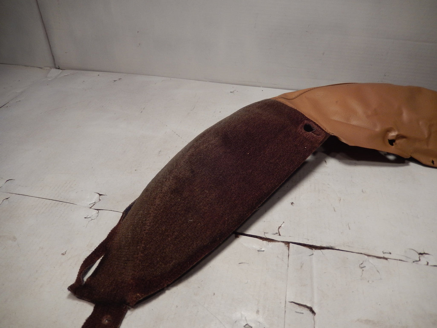 Volvo P1800ES Drivers Side Wheel Well Cover