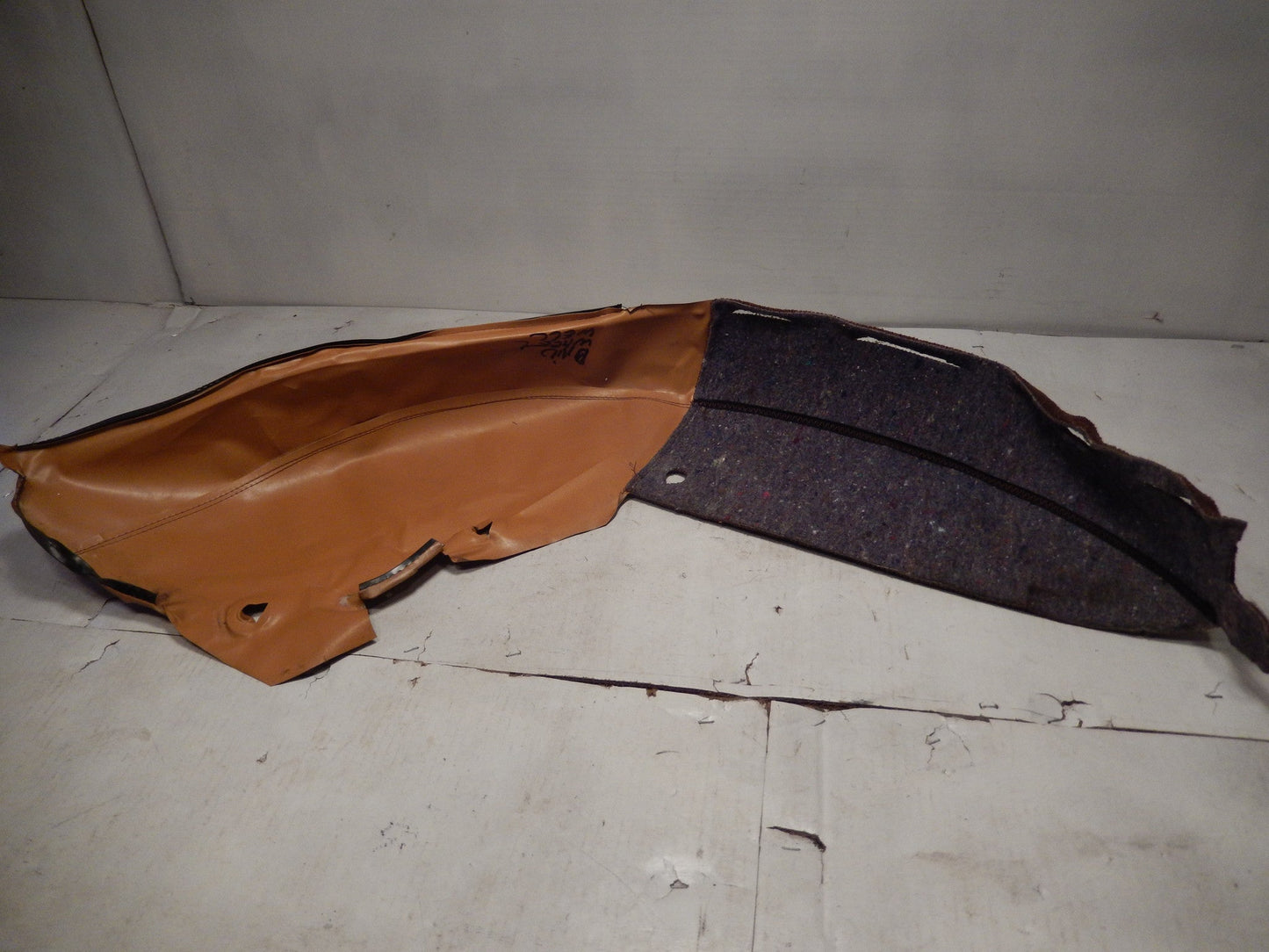 Volvo P1800ES Drivers Side Wheel Well Cover