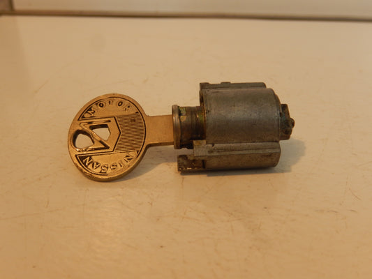 Datsun 240Z Ignition Tumbler with Key