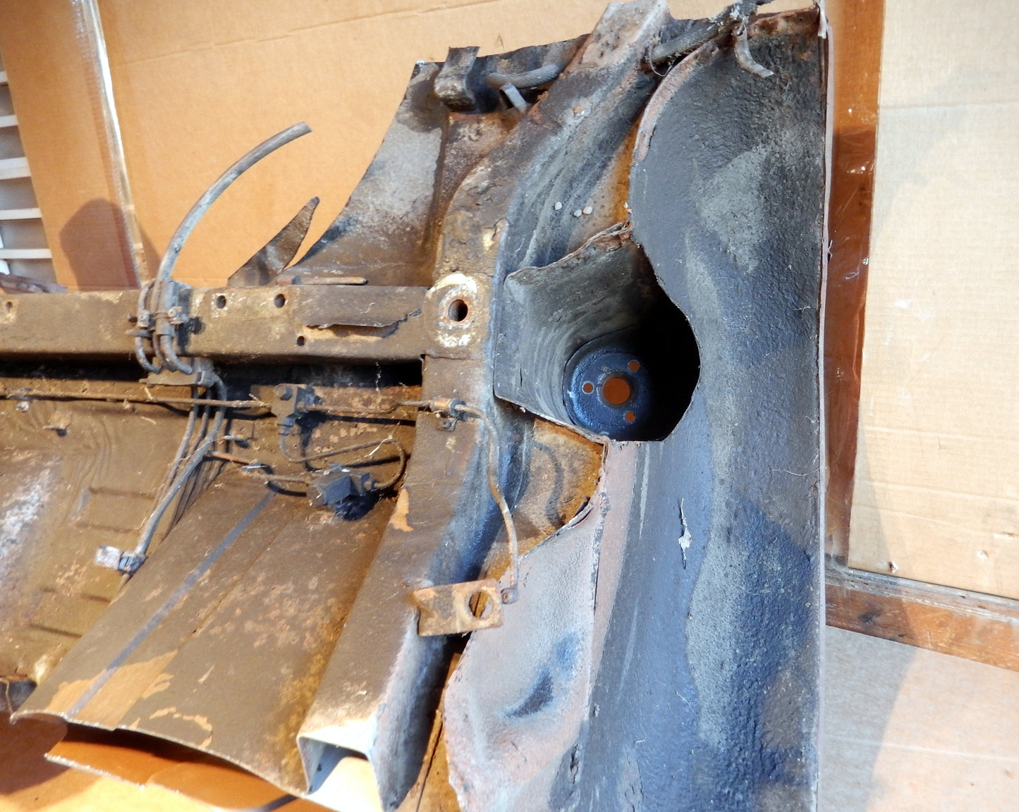 Datsun 240Z Rear Frame Body Cut