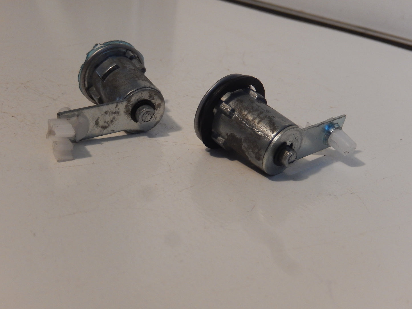 Datsun 240Z Pair of Working Door Locks with 2 Keys