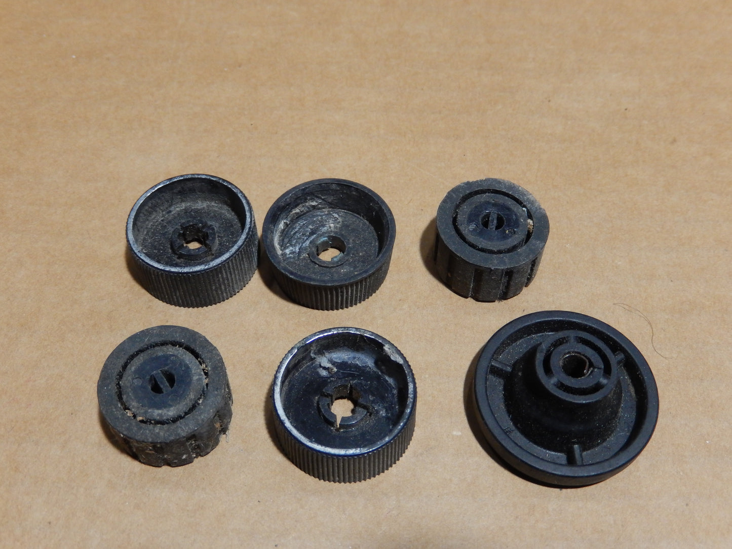 Datsun / Vintage Radio Knobs
