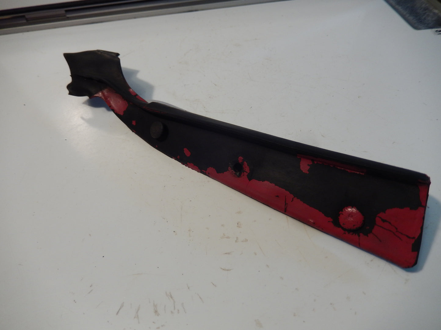 Datsun 240Z 280Z Passengers Side Front Door Frame Seal