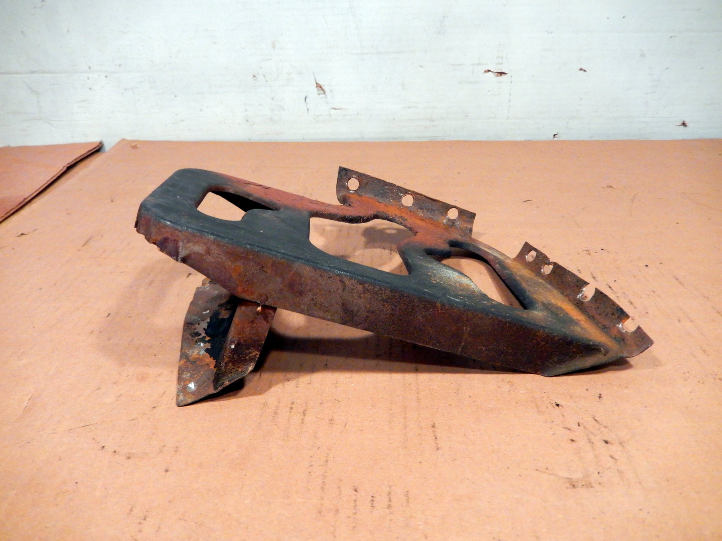 Datsun 240Z - 280Z Battery Tray