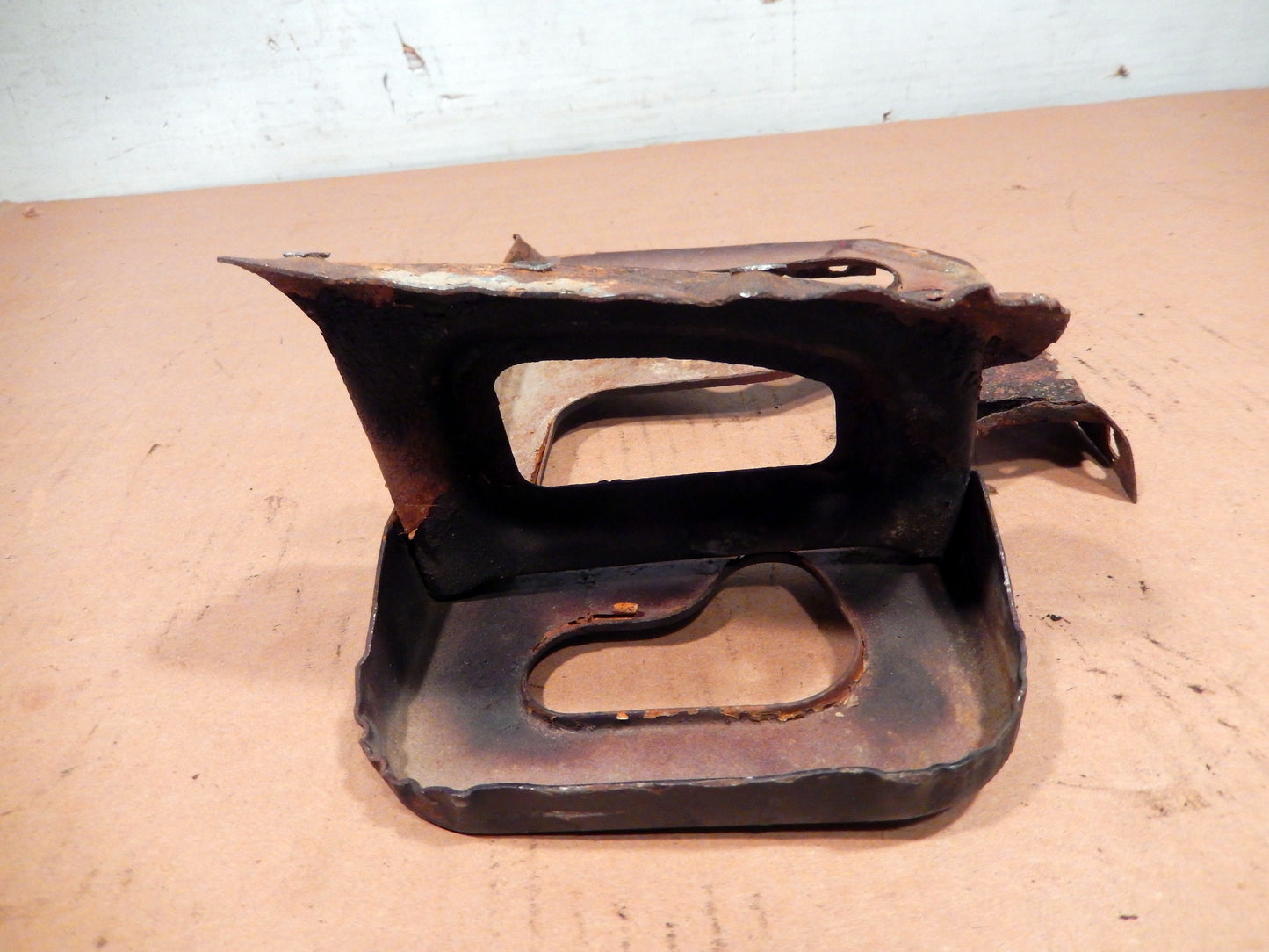 Datsun 240Z - 280Z Battery Tray