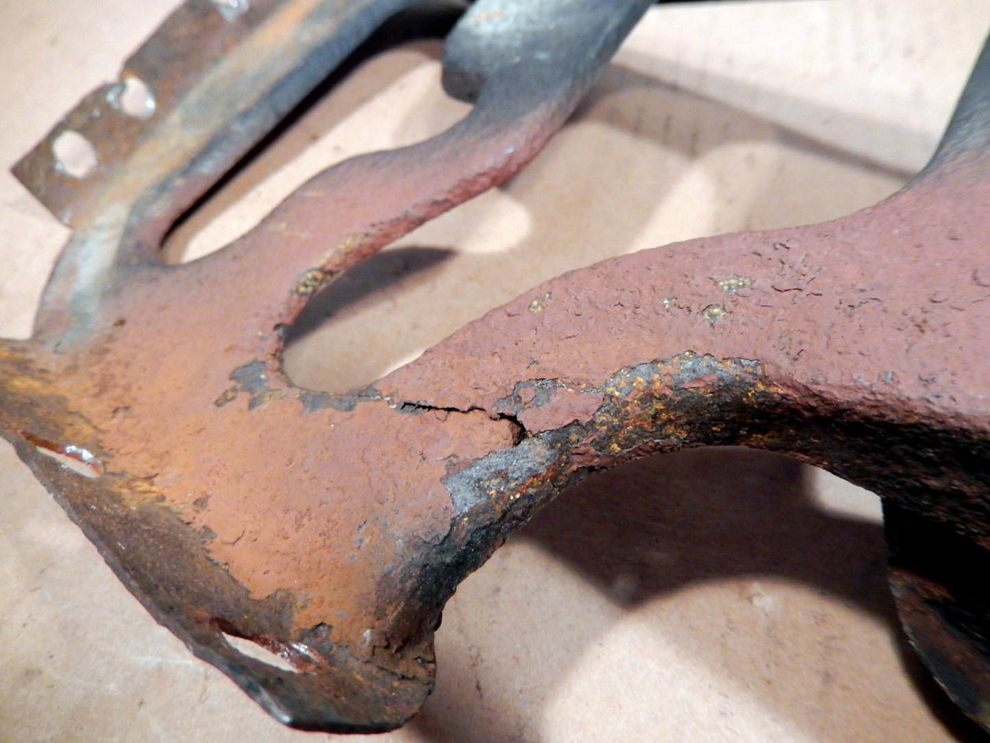 Datsun 240Z - 280Z Battery Tray
