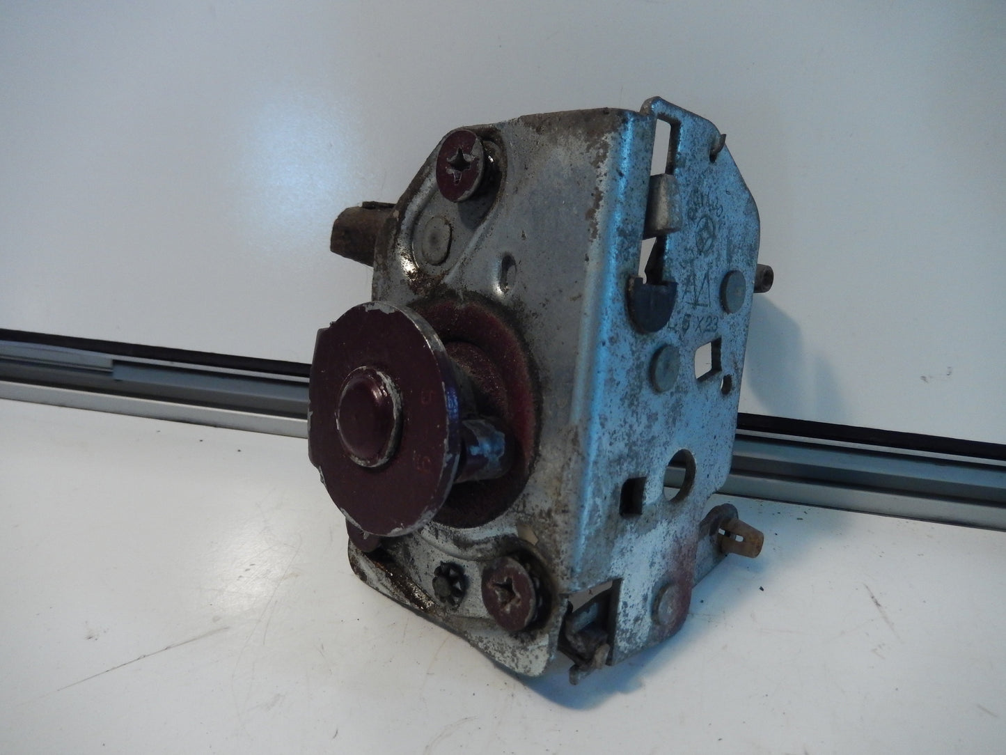 Datsun 280Z OEM Drivers Door Lock Assembly