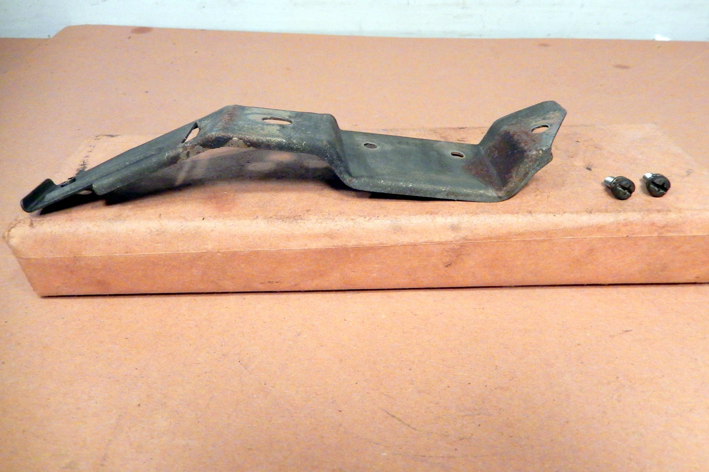 Datsun 280ZX Vacuum Pod Bracket