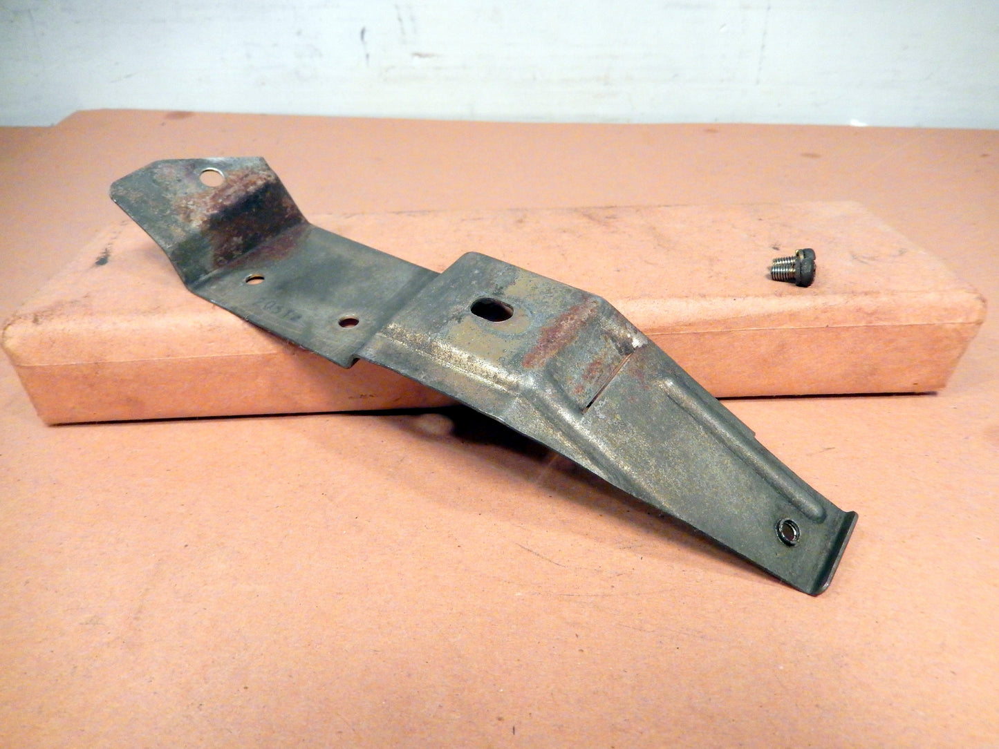 Datsun 280ZX Vacuum Pod Bracket