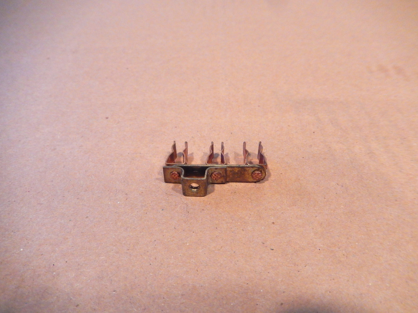 Datsun 240Z Center Console Fuse Box Ground Clip