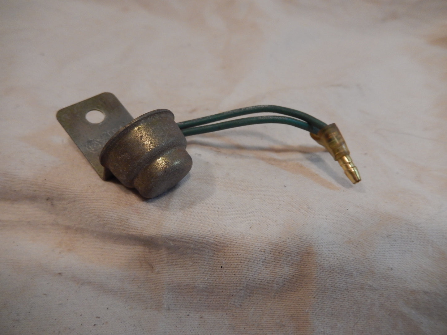 Datsun 240Z Button Relay