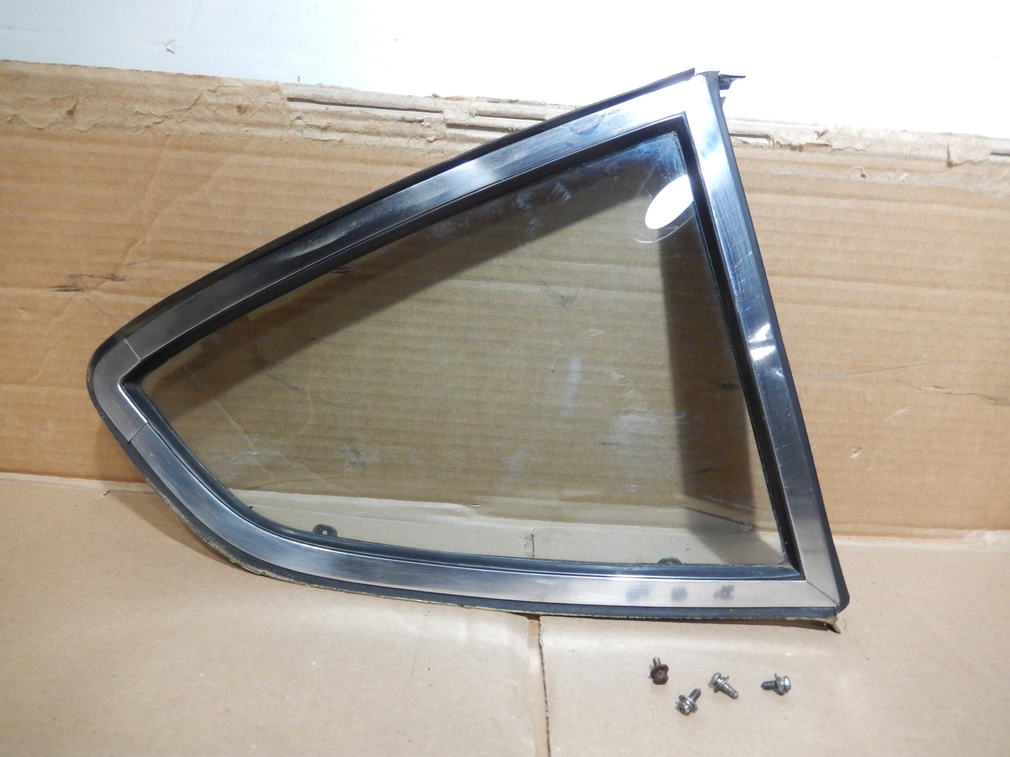 Datsun 240Z 280Z Passenger Side Rear Quarter Window