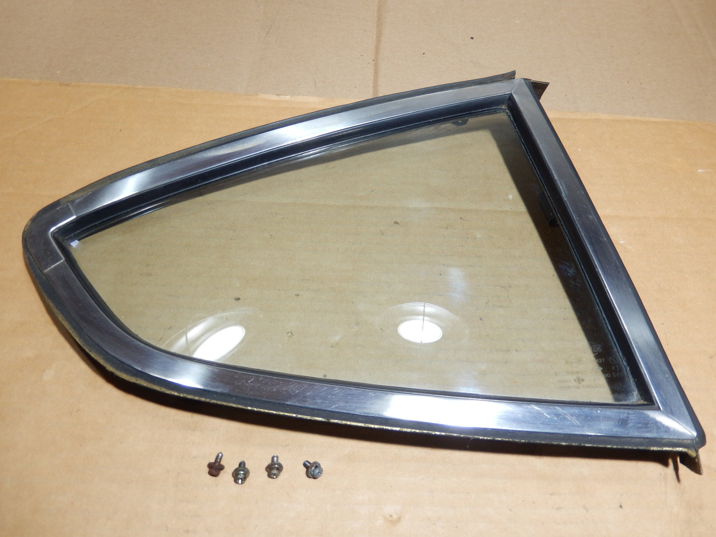 Datsun 240Z 280Z Passenger Side Rear Quarter Window