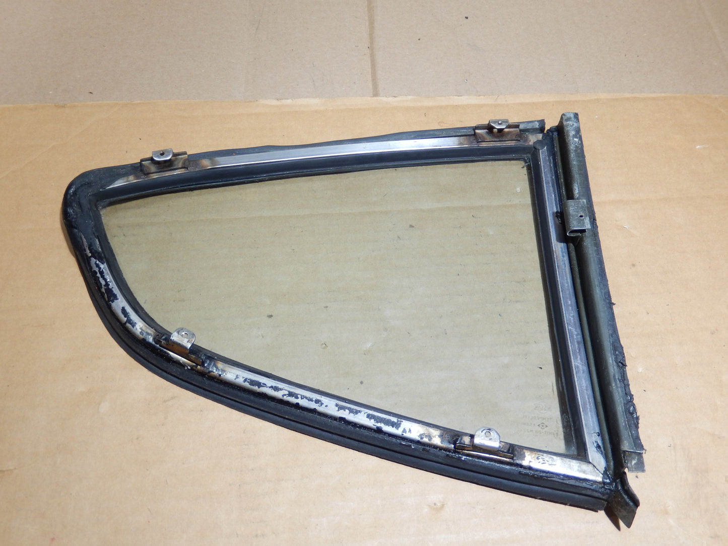 Datsun 240Z 280Z Left Side Rear Quarter Window