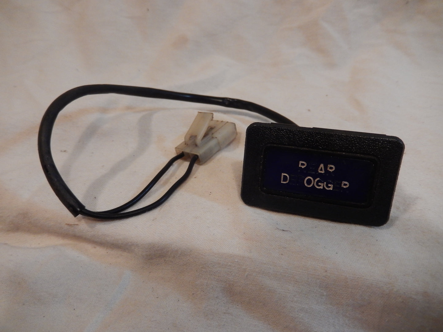 Datsun 280Z Rear Fogger Indicator Light Body