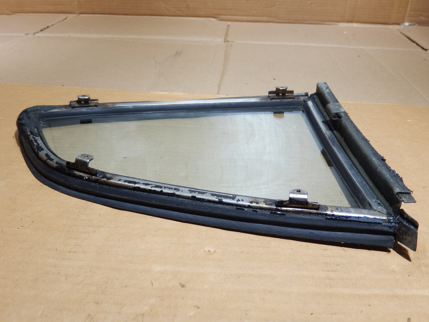Datsun 240Z 280Z Left Side Rear Quarter Window