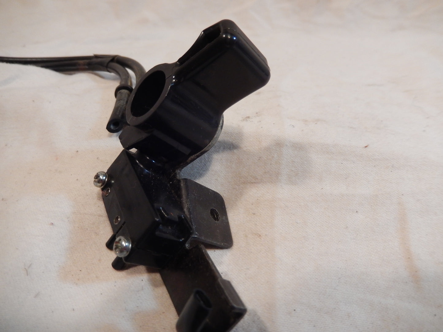 Datsun 280ZX Engine Vaccum Pod