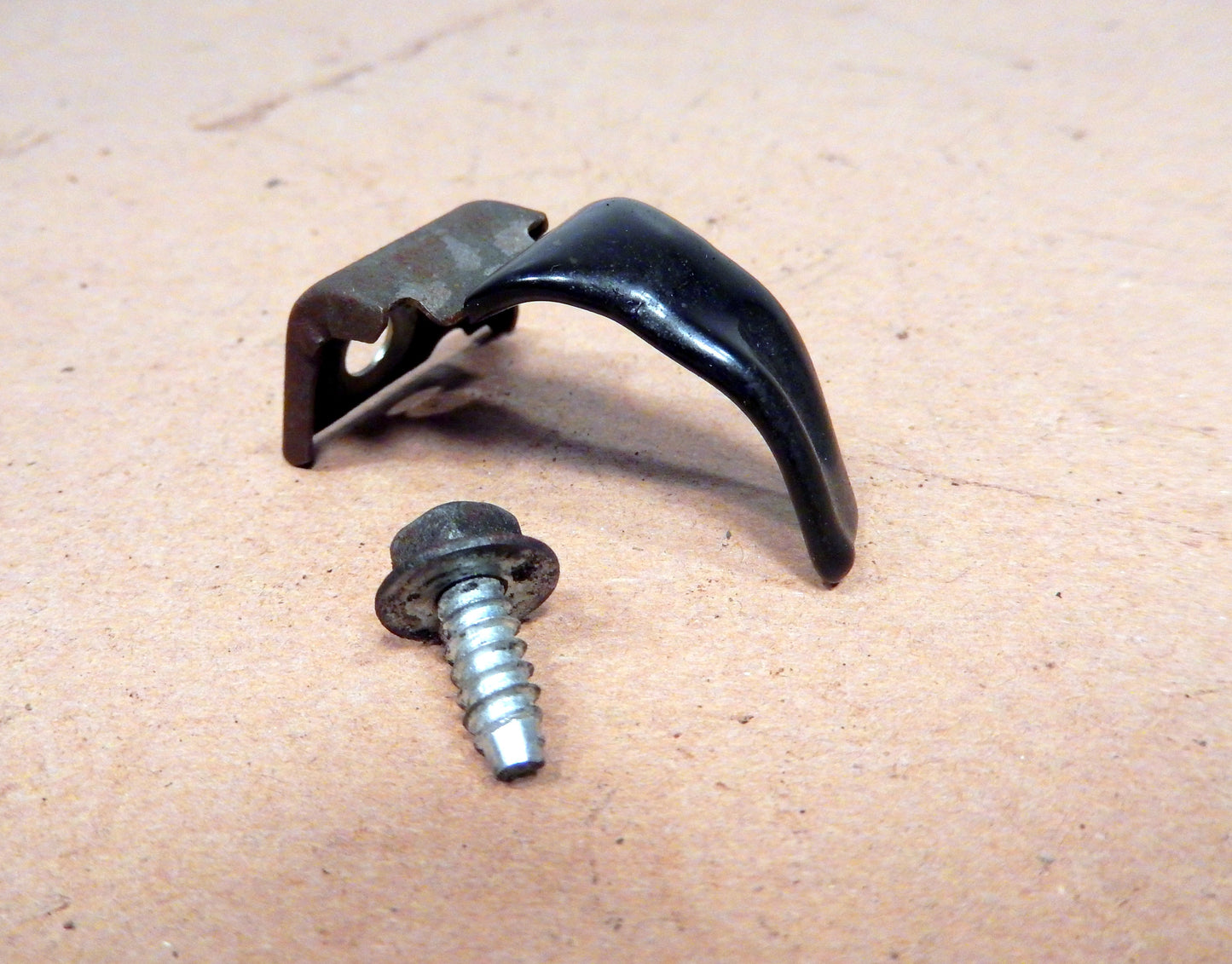 Datsun 280ZX Wire Clip