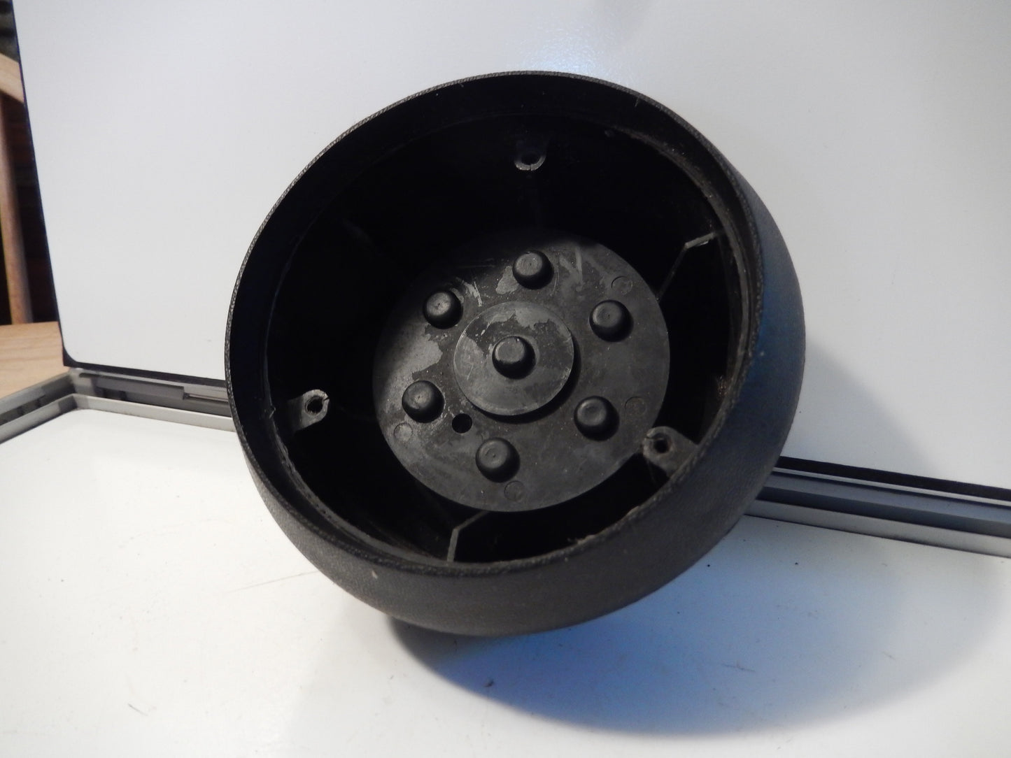 Datsun 280Z Center Steering Wheel " Z " Hub