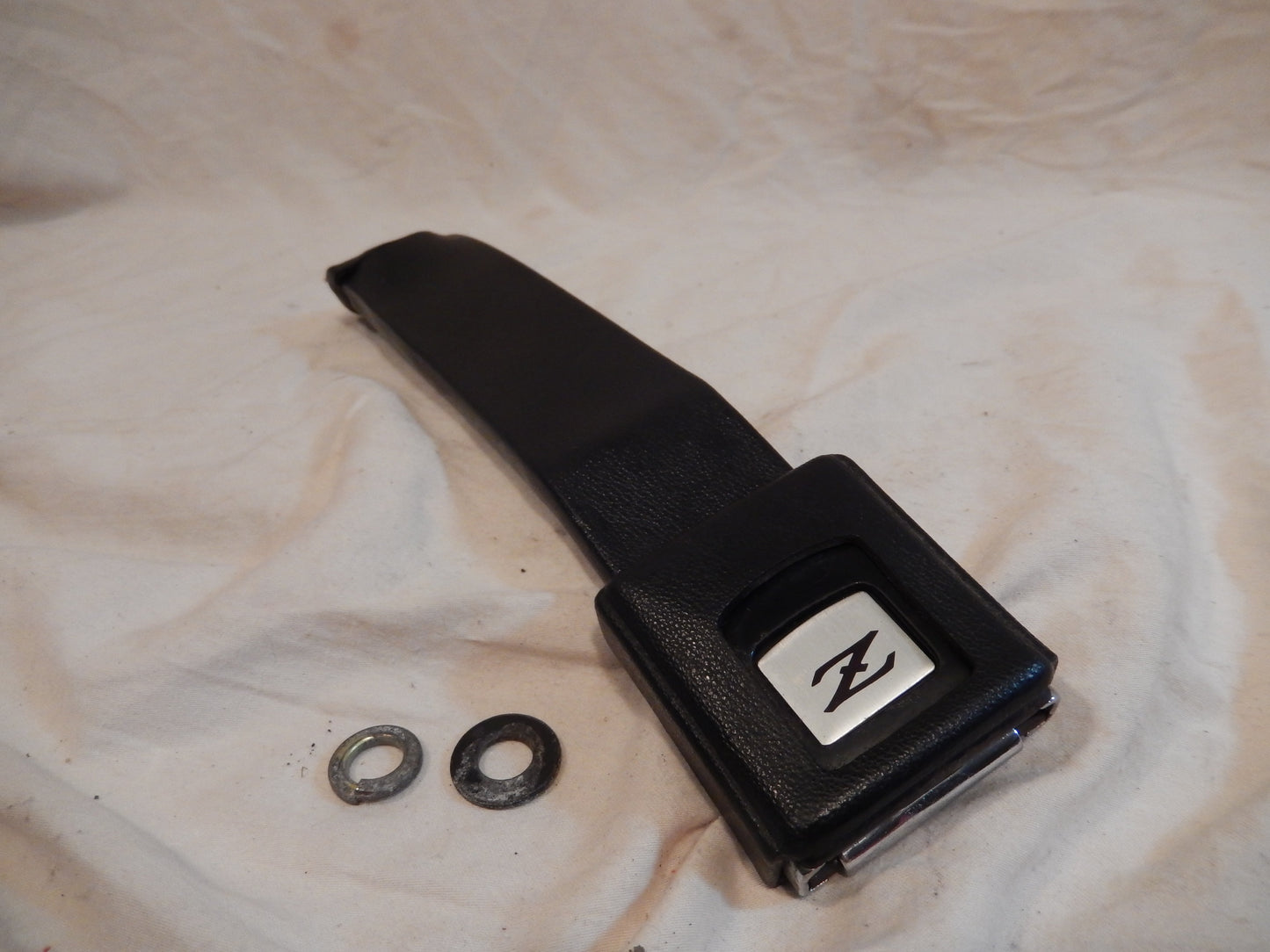 Datsun 240Z Front Drivers Seat Belt Receiver