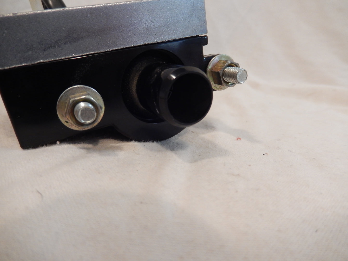 Datsun 280ZX Top Center Dashboard Sensor Blower Fan