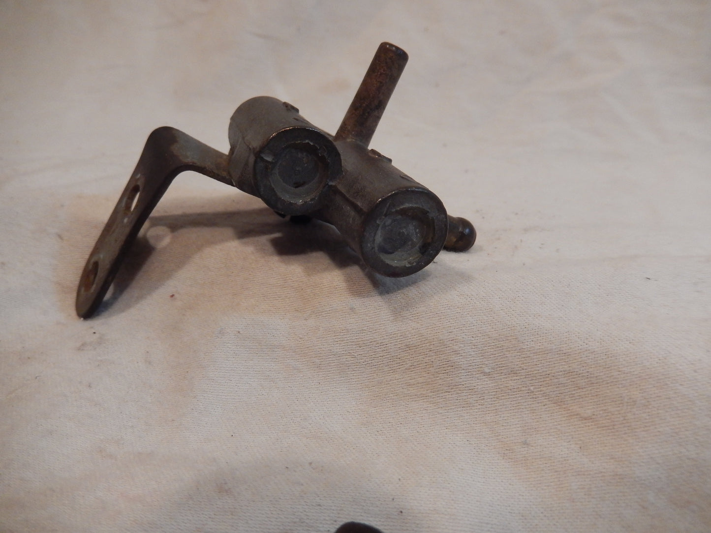 Datsun 280ZX Air Filter Box Vaccum Line Junction Block