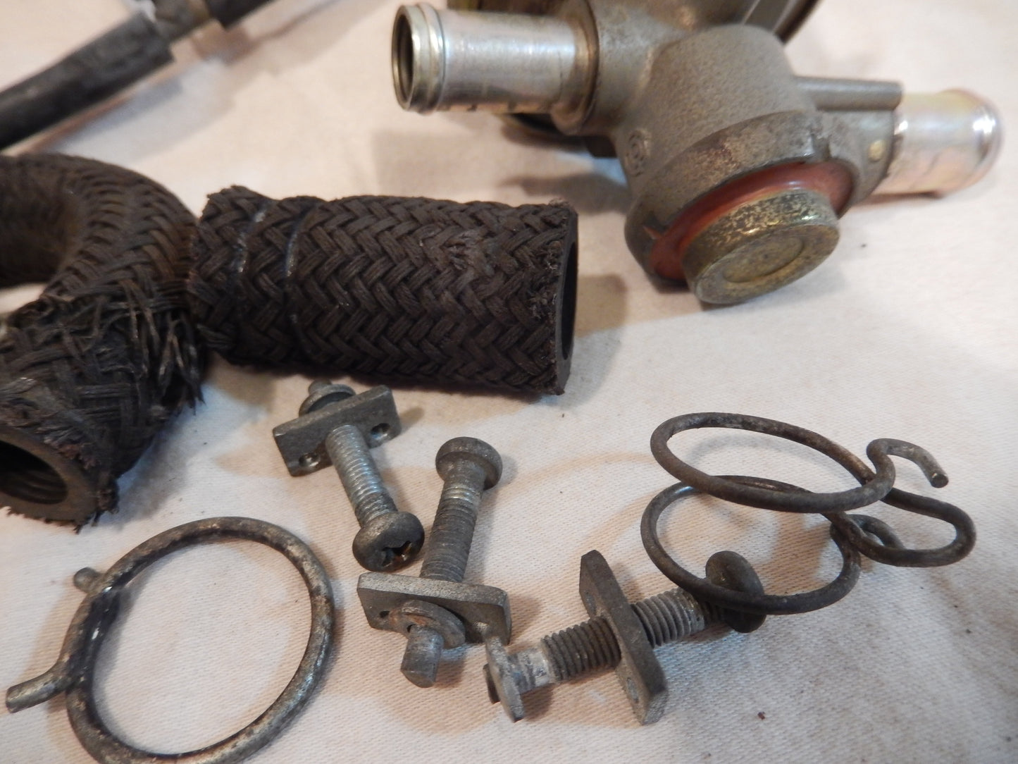 Datsun 280ZX Vaccum Air Valve