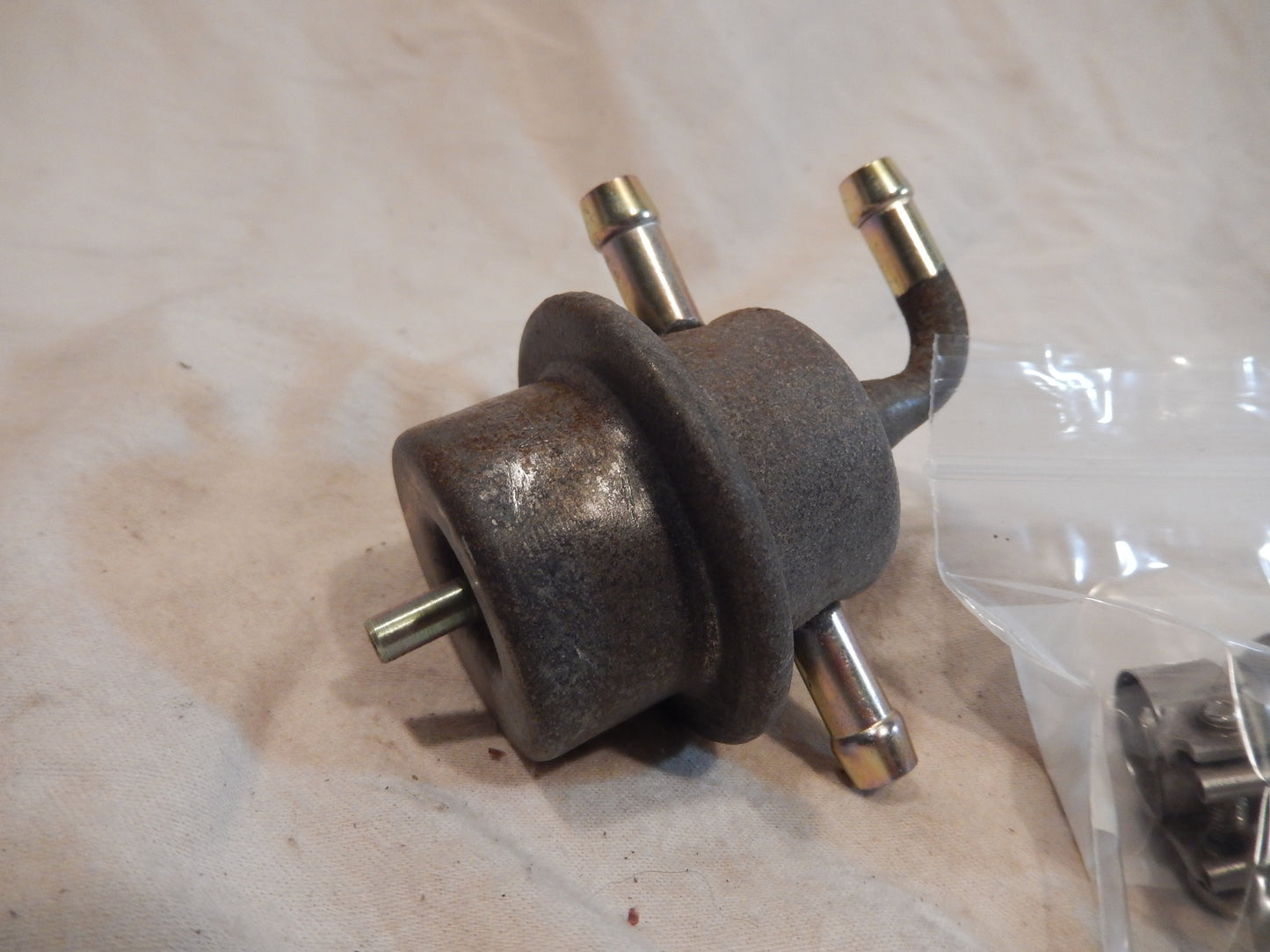 Datsun 280ZX Vaccum Air Valve