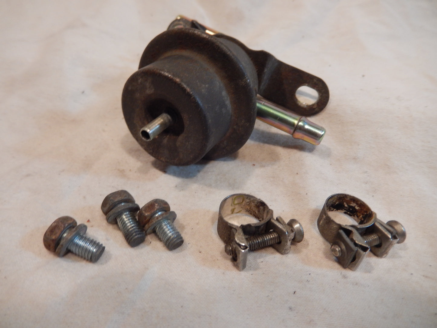 Datsun 280ZX Vaccum Air Valve