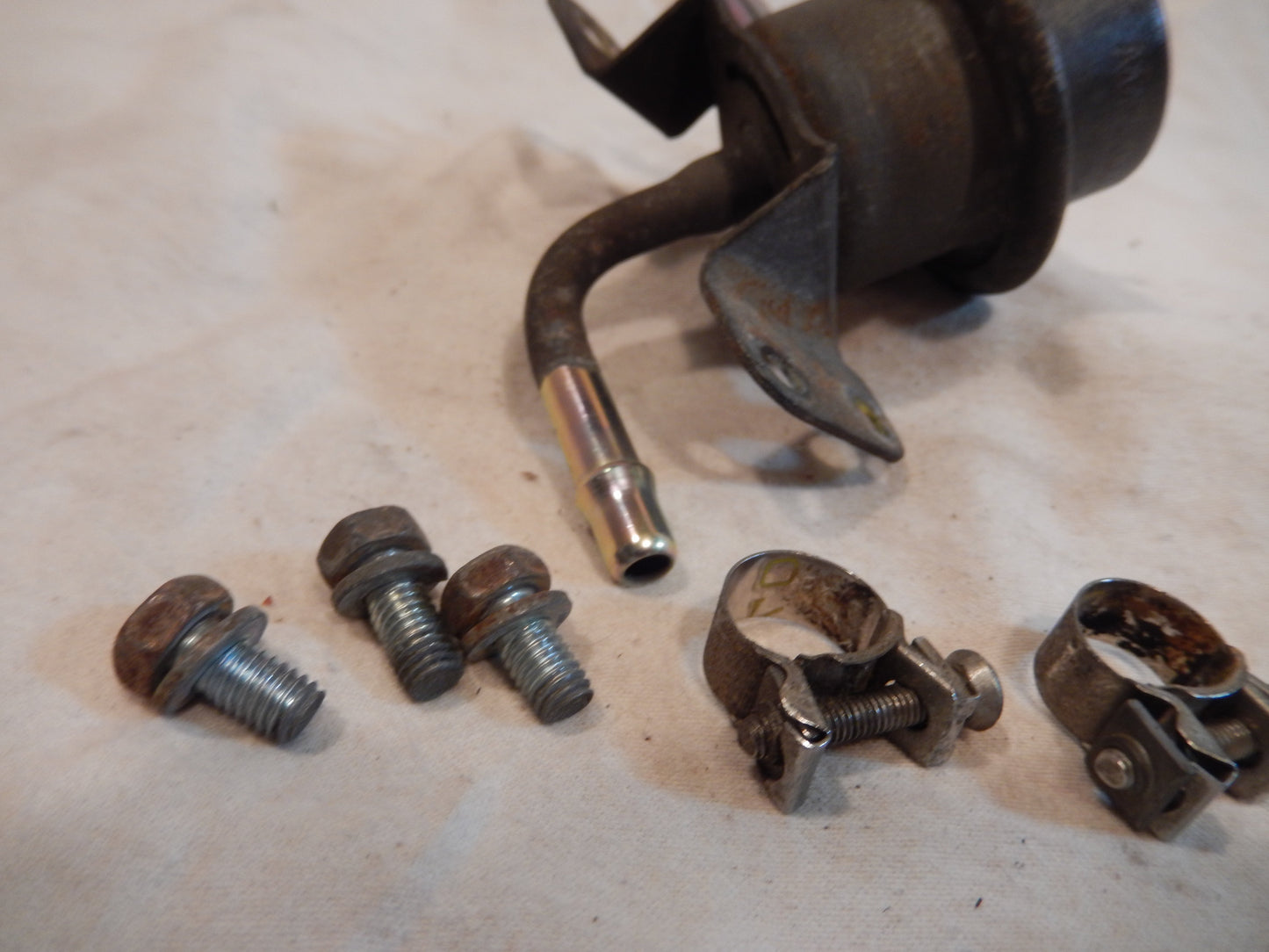 Datsun 280ZX Vaccum Air Valve