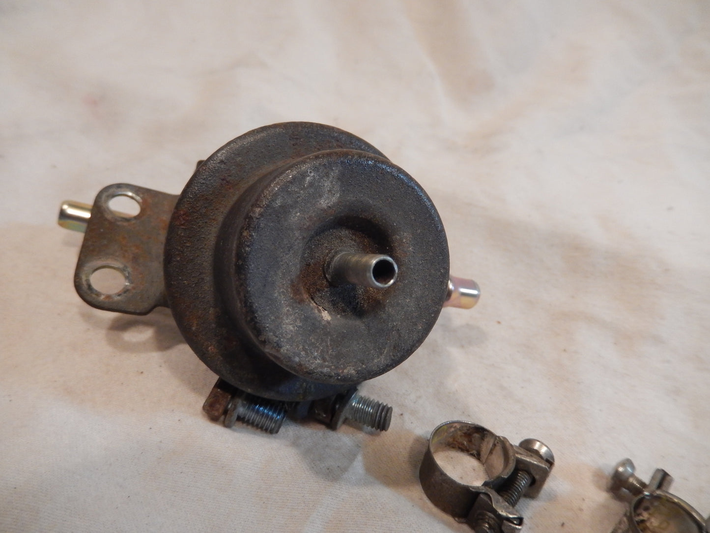 Datsun 280ZX Vaccum Air Valve