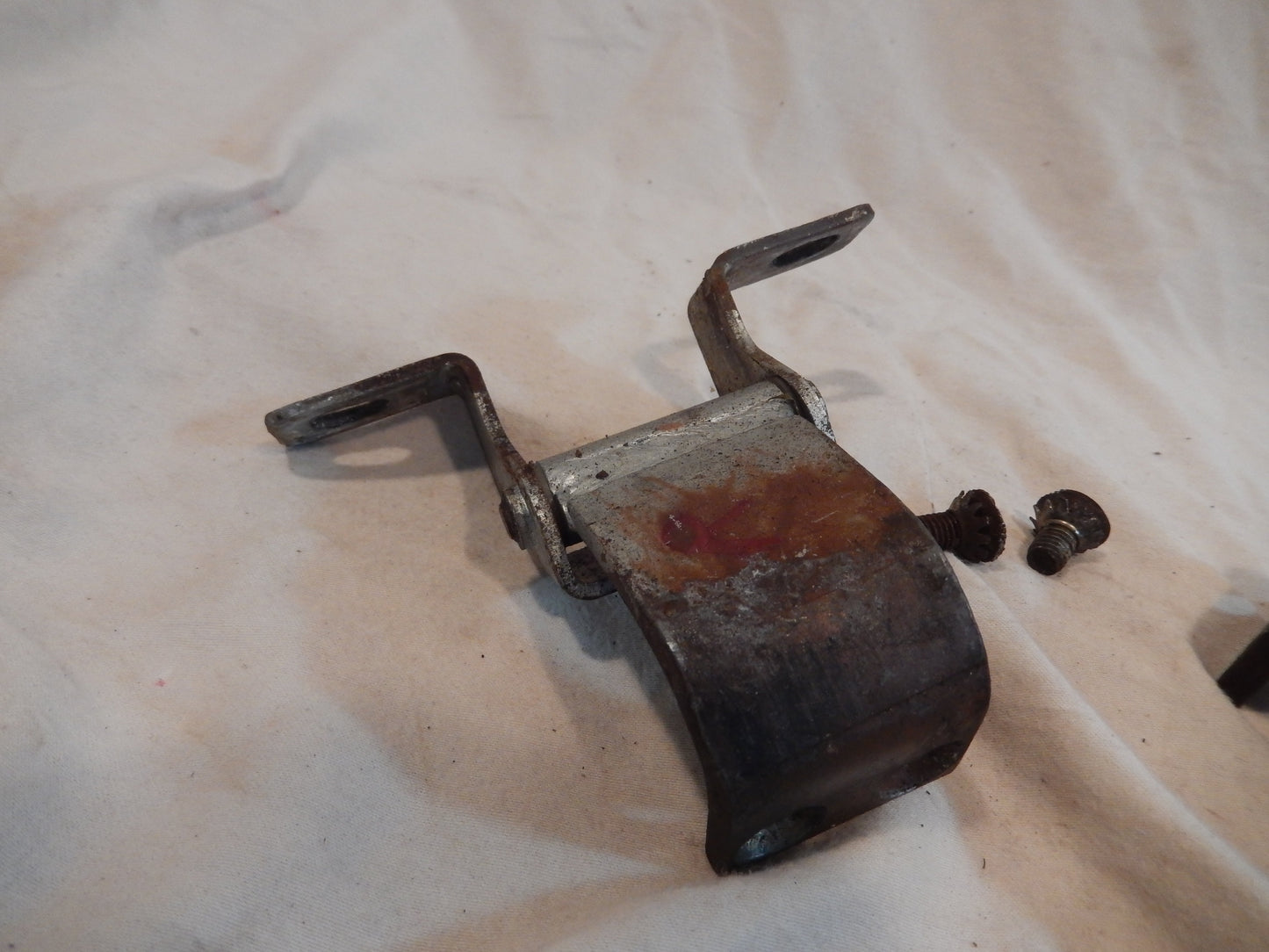 Datsun 240Z-280Z Pair of Rear Hatch Hinges