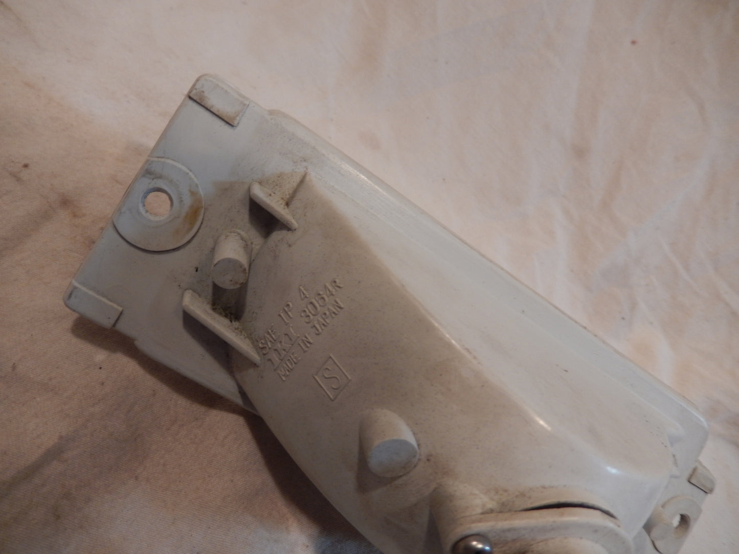 Datsun 280Z Front Passenger's Turn Signal Body