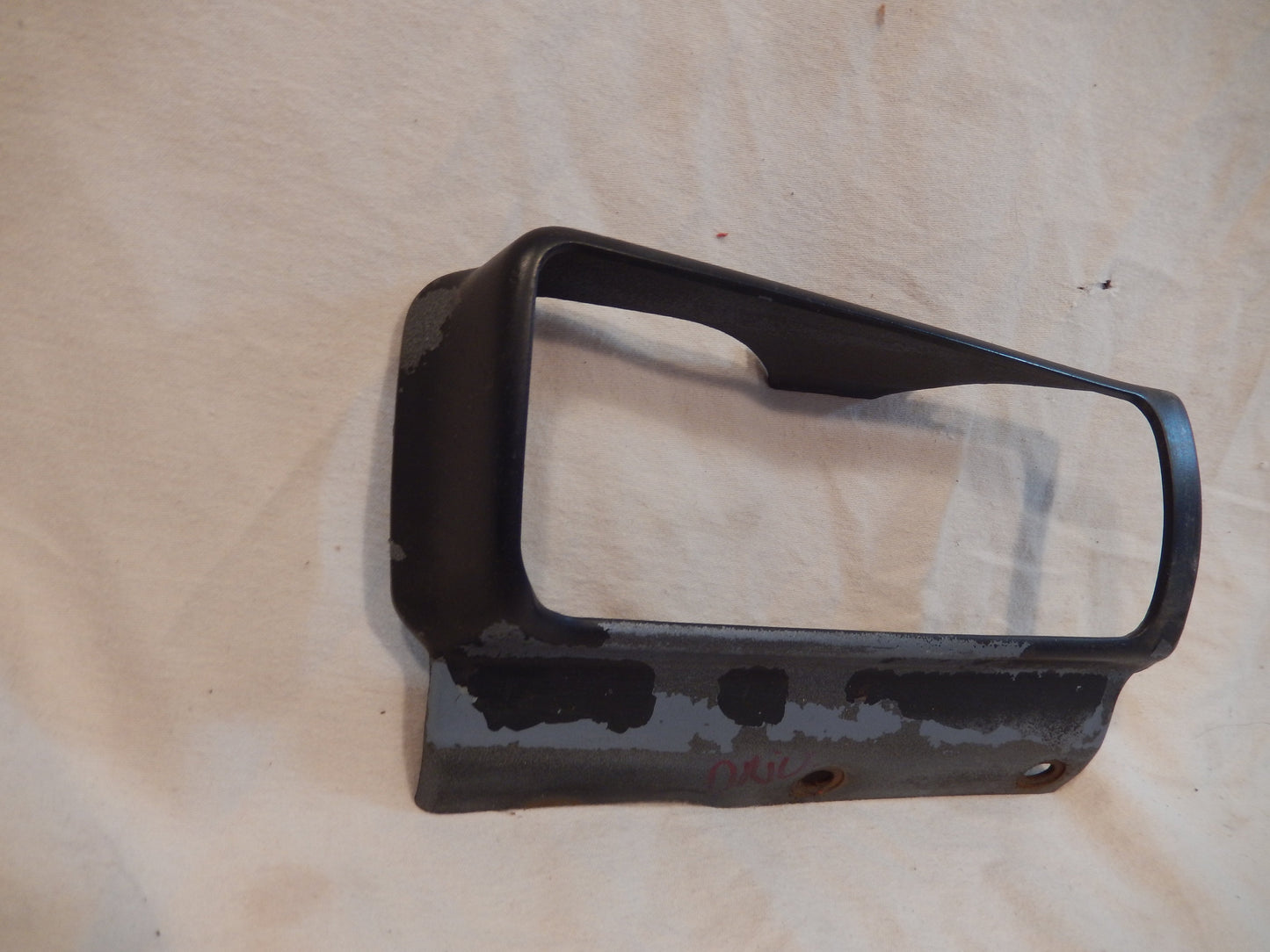 Datsun 280Z Front Driver's Turn Signal Bezel