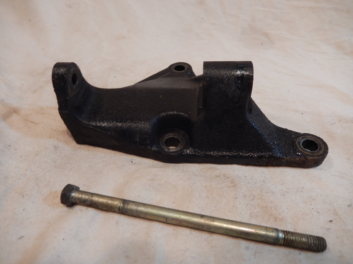 Datsun 240Z-280Z Alternator Bracket