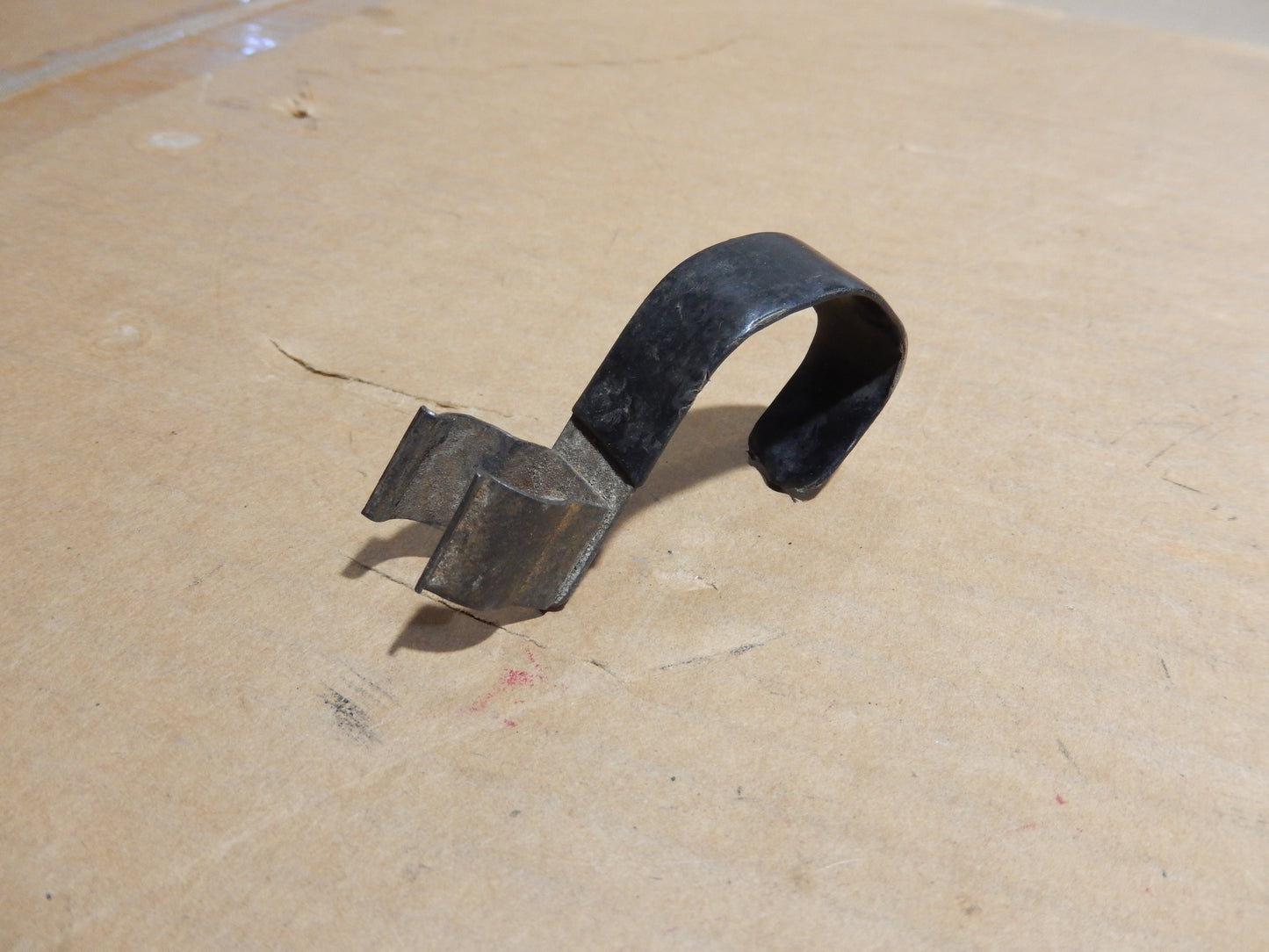 Datsun 240Z Line Snap Clip