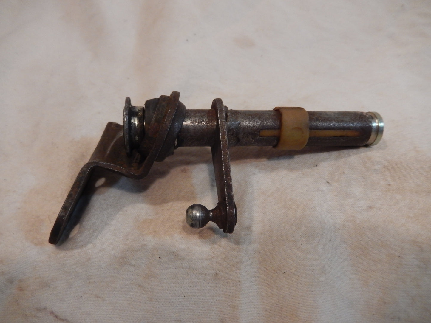 Datsun 280Z Fire Wall Bell Crank Mechanism