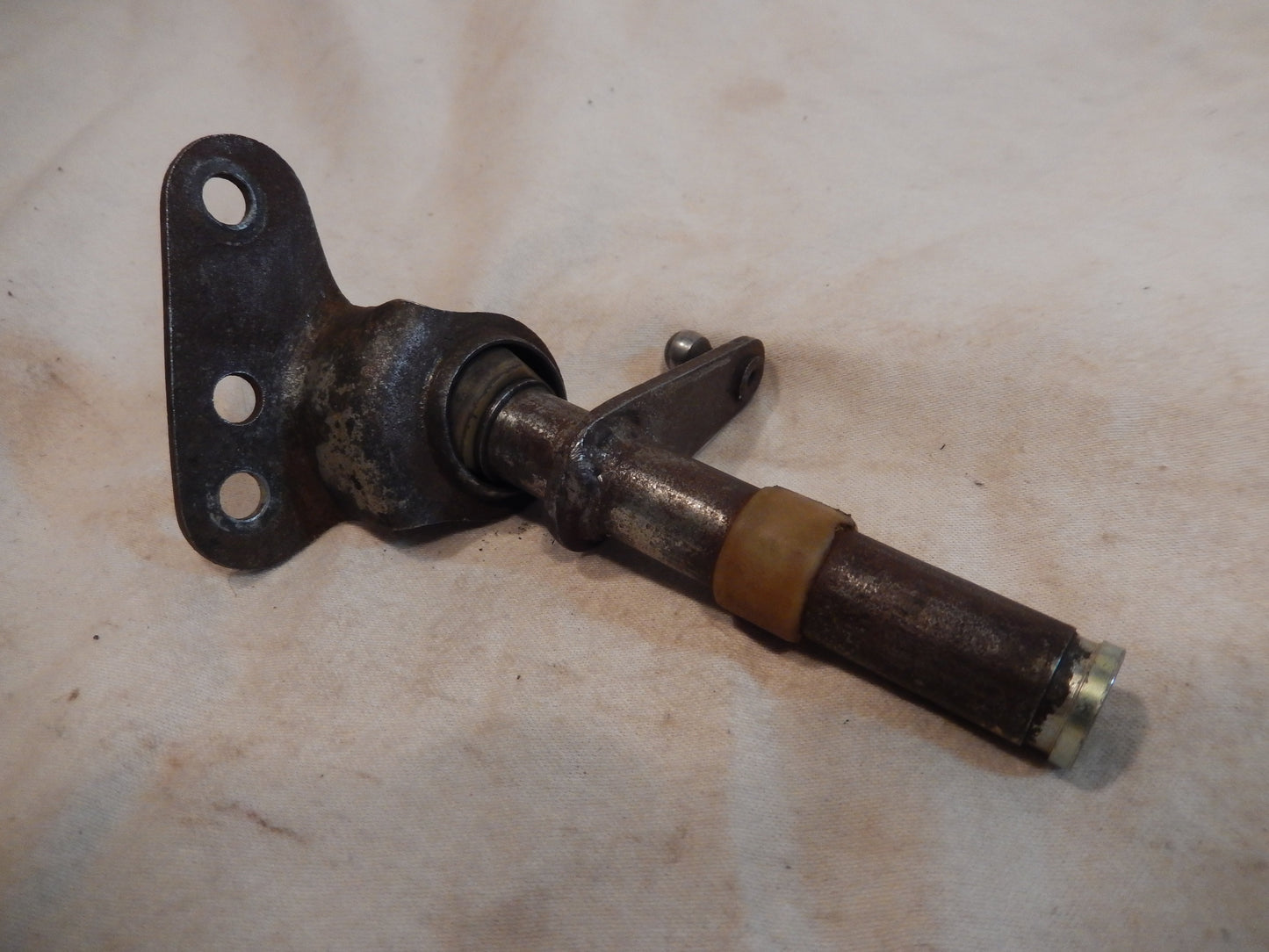 Datsun 280Z Fire Wall Bell Crank Mechanism