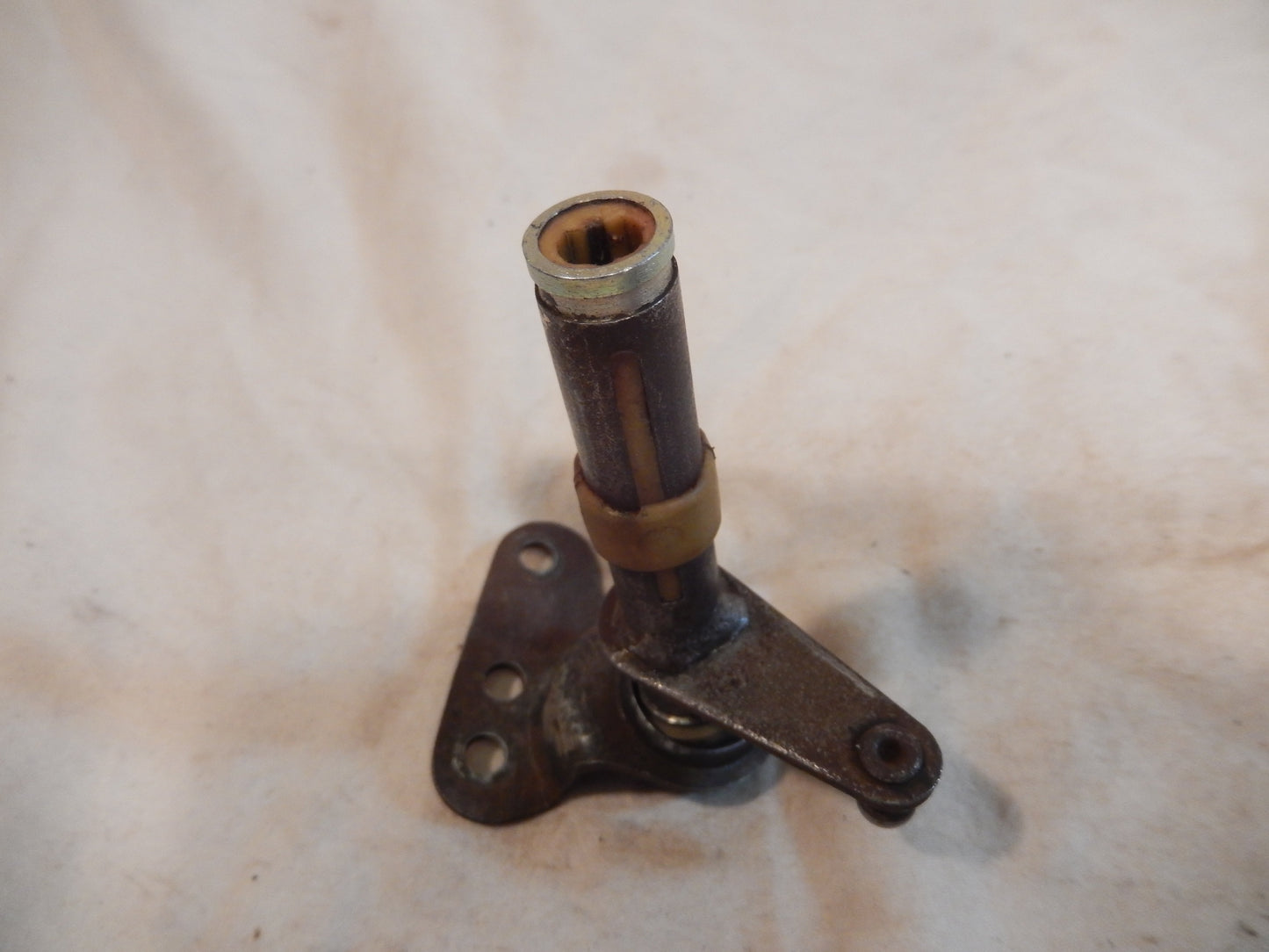 Datsun 280Z Fire Wall Bell Crank Mechanism