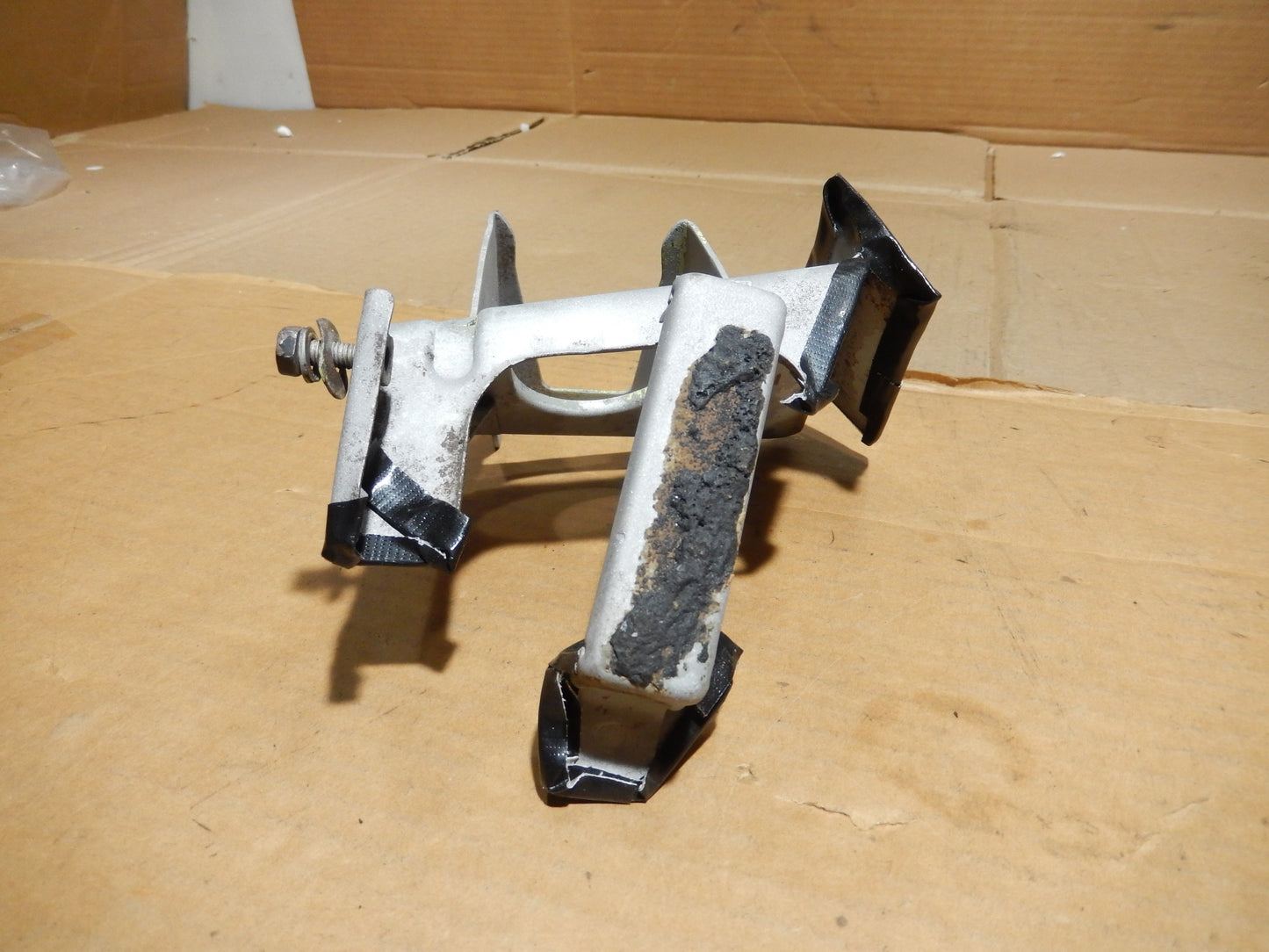 Datsun 240Z Body Cut Washer Bottle Bracket