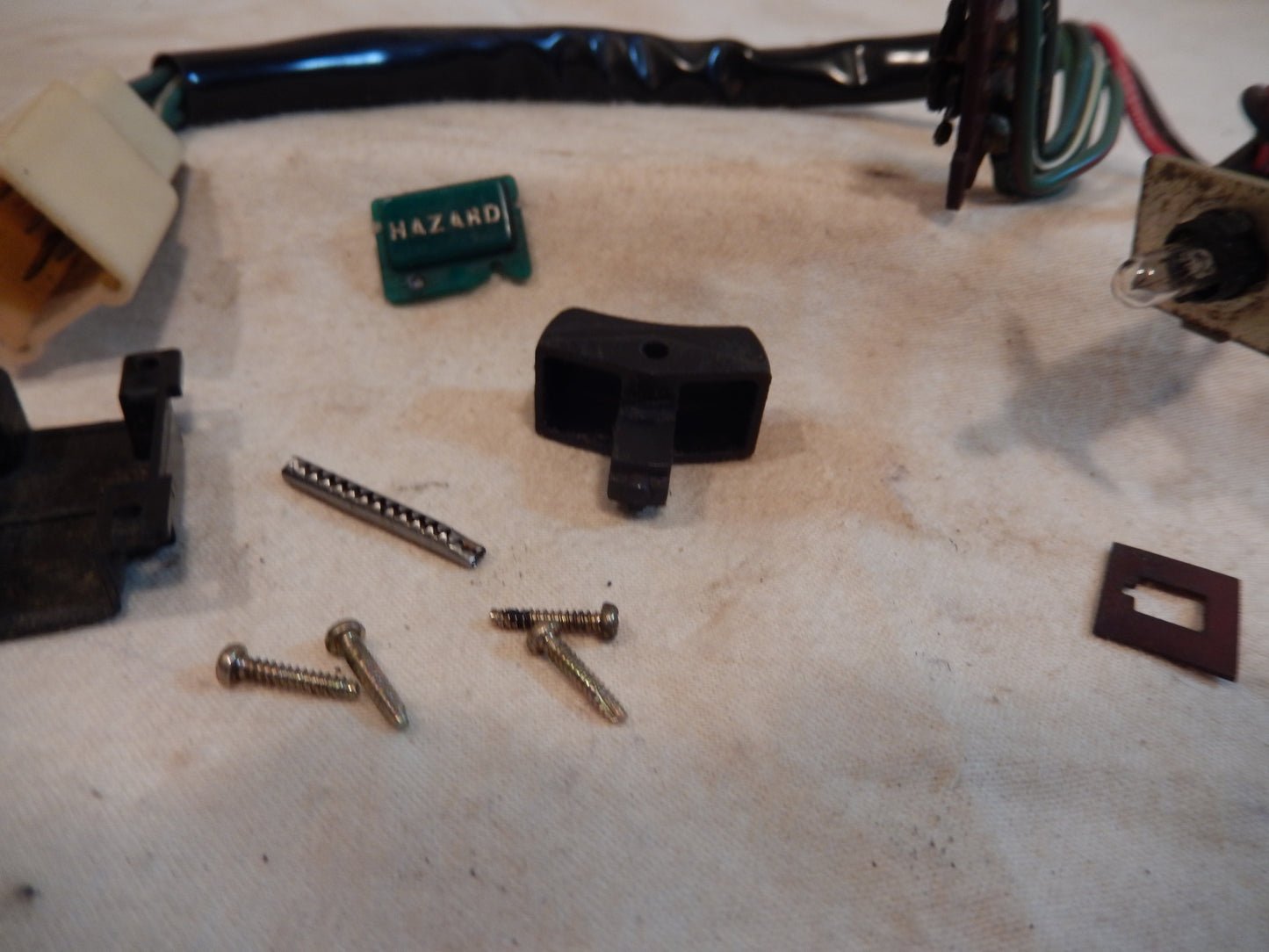Datsun 280Z Hazard Switch Repair Kit