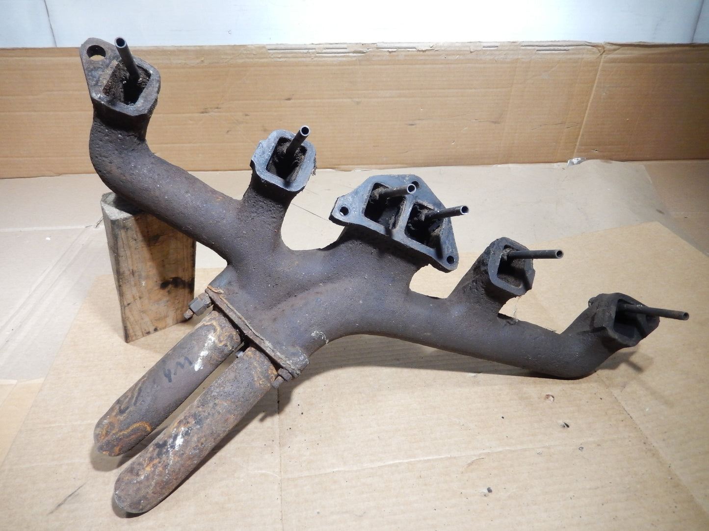 Datsun 240Z Engine Exhaust Manifold
