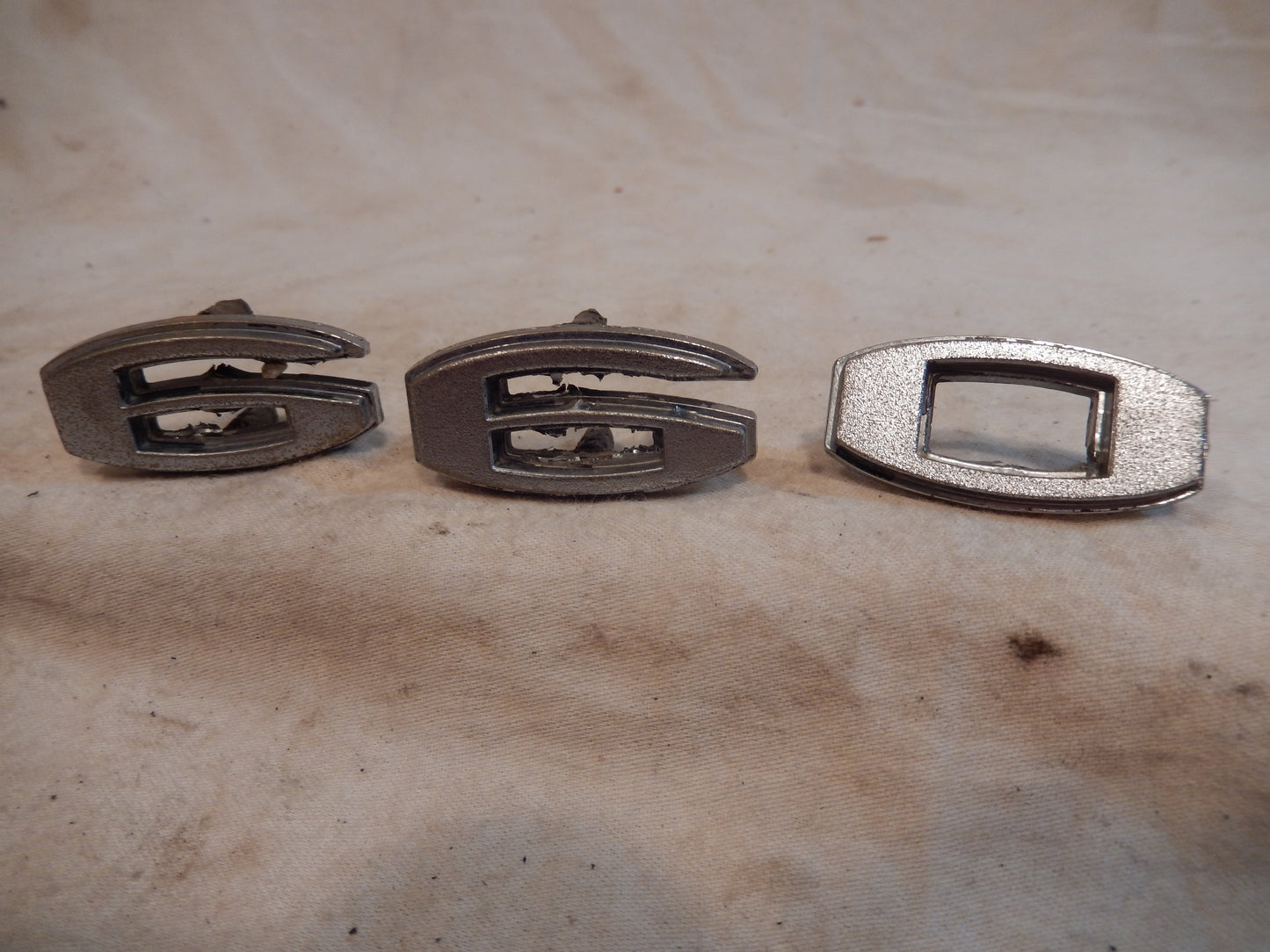 Rambler-American Motors "660" Fender Script