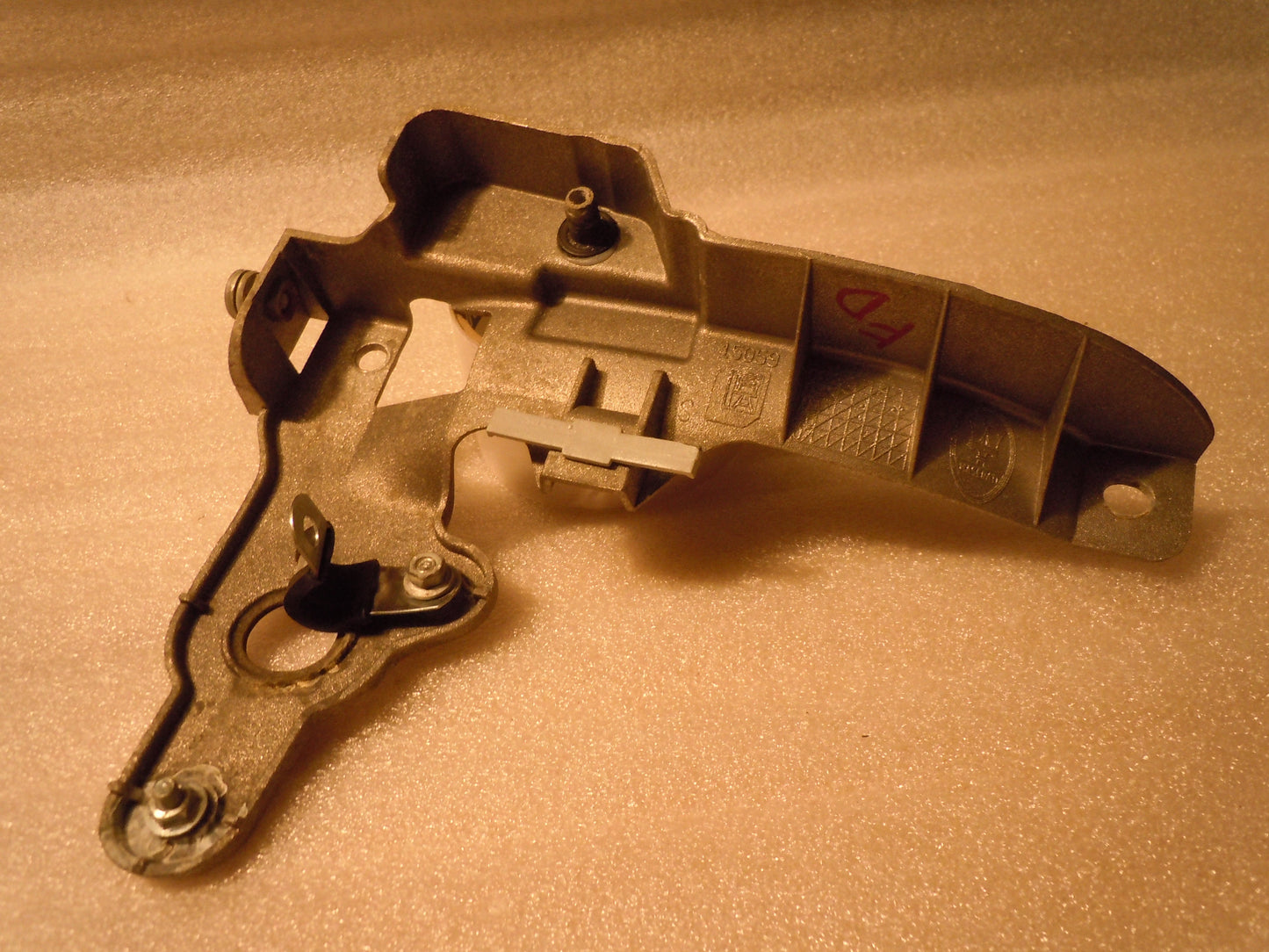 Maserati Quattroporte Drivers Door Handle Mount Bracket